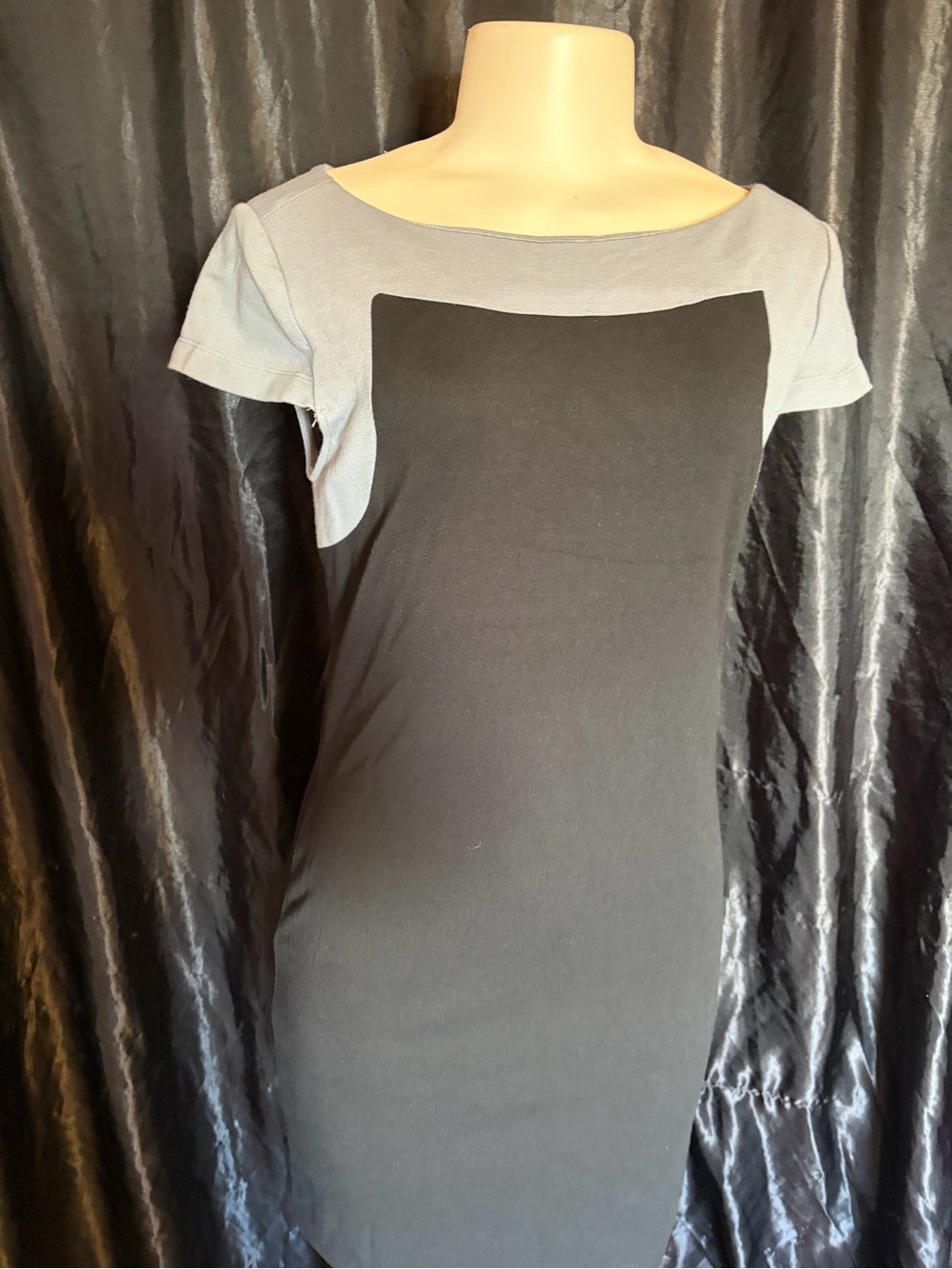 Vivienne Tam Black and Light Gray Colorblock Mini Dress